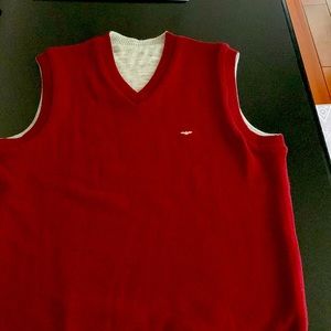 Park Avenue, men’s reversible sweater vest, size large.